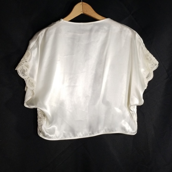 Jones New York shrug & lace nightgown wedding set - Picture 5 of 7